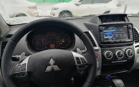 Mitsubishi Pajero Sport II рестайлинг, 2014 год, 1 250 000 рублей, 10 фотография