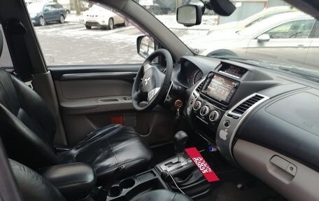 Mitsubishi Pajero Sport II рестайлинг, 2014 год, 1 250 000 рублей, 11 фотография