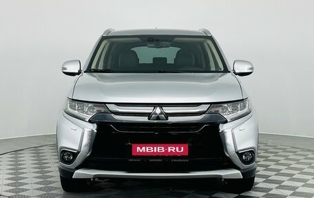 Mitsubishi Outlander III рестайлинг 3, 2015 год, 1 890 000 рублей, 4 фотография