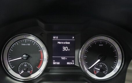 Skoda Octavia, 2017 год, 1 750 000 рублей, 17 фотография