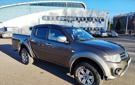 Mitsubishi L200 IV рестайлинг, 2013 год, 1 280 000 рублей, 7 фотография