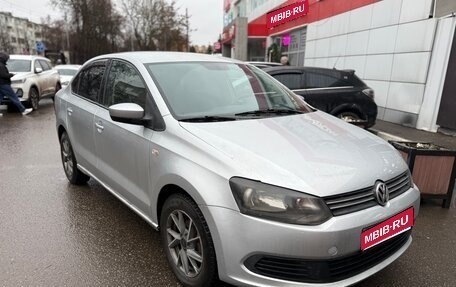 Volkswagen Polo VI (EU Market), 2011 год, 420 000 рублей, 1 фотография