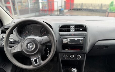 Volkswagen Polo VI (EU Market), 2011 год, 420 000 рублей, 5 фотография