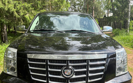 Cadillac Escalade III, 2007 год, 1 900 000 рублей, 12 фотография