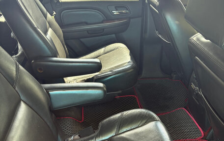 Cadillac Escalade III, 2007 год, 1 900 000 рублей, 5 фотография