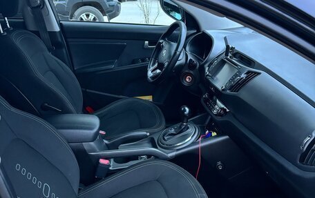 KIA Sportage III, 2011 год, 1 050 000 рублей, 18 фотография