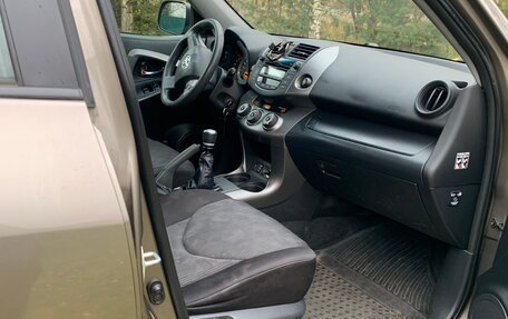 Toyota RAV4, 2010 год, 1 299 000 рублей, 11 фотография