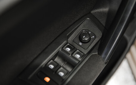 Volkswagen Tiguan II, 2018 год, 2 690 000 рублей, 7 фотография