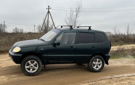 Chevrolet Niva I рестайлинг, 2004 год, 340 000 рублей, 3 фотография