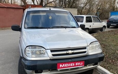 Chevrolet Niva I рестайлинг, 2003 год, 265 000 рублей, 1 фотография