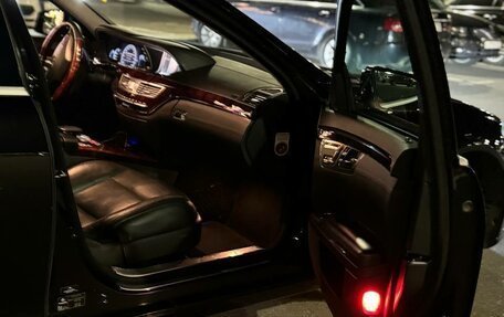 Mercedes-Benz S-Класс, 2011 год, 1 850 000 рублей, 2 фотография