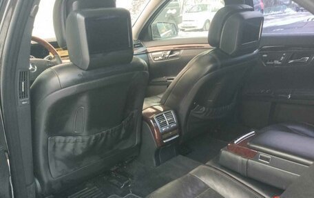 Mercedes-Benz S-Класс, 2011 год, 1 850 000 рублей, 10 фотография