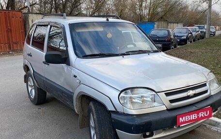 Chevrolet Niva I рестайлинг, 2003 год, 265 000 рублей, 2 фотография