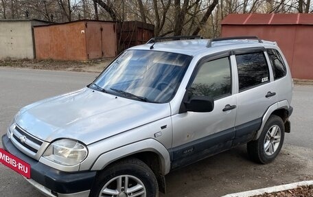 Chevrolet Niva I рестайлинг, 2003 год, 265 000 рублей, 3 фотография