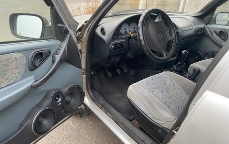 Chevrolet Niva I рестайлинг, 2003 год, 265 000 рублей, 6 фотография