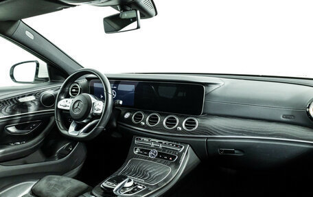 Mercedes-Benz E-Класс, 2019 год, 3 499 700 рублей, 8 фотография