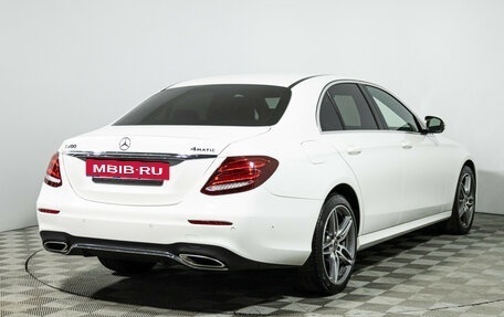 Mercedes-Benz E-Класс, 2019 год, 3 499 700 рублей, 4 фотография