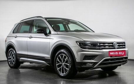 Volkswagen Tiguan II, 2019 год, 2 490 000 рублей, 3 фотография