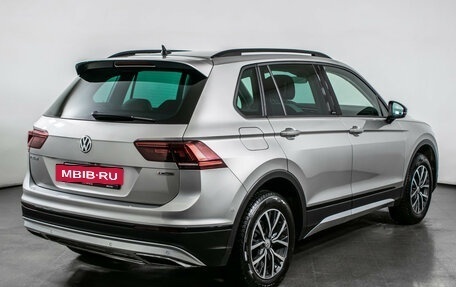 Volkswagen Tiguan II, 2019 год, 2 490 000 рублей, 5 фотография