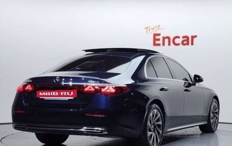 Mercedes-Benz E-Класс, 2025 год, 7 700 000 рублей, 2 фотография