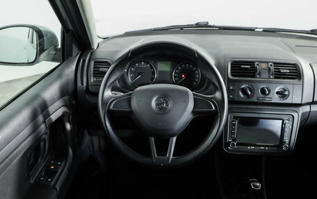 Skoda Fabia II, 2014 год, 925 000 рублей, 10 фотография