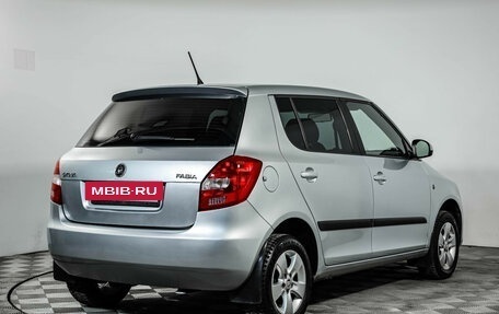 Skoda Fabia II, 2014 год, 925 000 рублей, 5 фотография