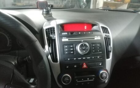 KIA cee'd I рестайлинг, 2010 год, 480 000 рублей, 5 фотография