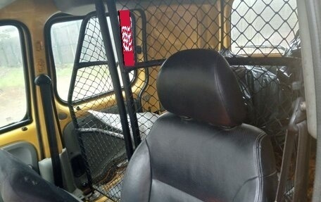 Renault Kangoo II рестайлинг, 2002 год, 130 000 рублей, 5 фотография