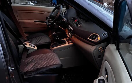 Renault Scenic III, 2009 год, 700 000 рублей, 7 фотография