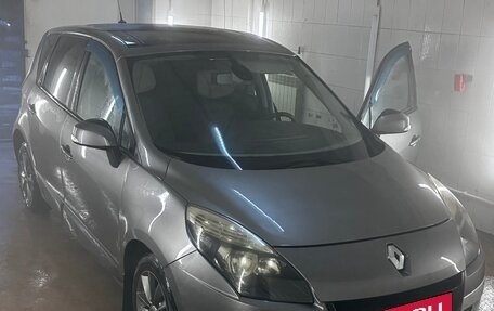 Renault Scenic III, 2009 год, 700 000 рублей, 21 фотография