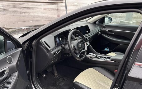 Hyundai Sonata VIII, 2021 год, 2 500 000 рублей, 9 фотография