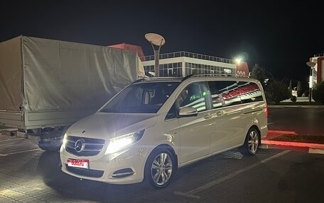 Mercedes-Benz V-Класс, 2014 год, 2 999 999 рублей, 1 фотография