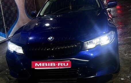 BMW 3 серия, 2020 год, 2 700 000 рублей, 4 фотография