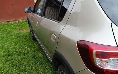 Renault Sandero II рестайлинг, 2018 год, 1 100 000 рублей, 5 фотография