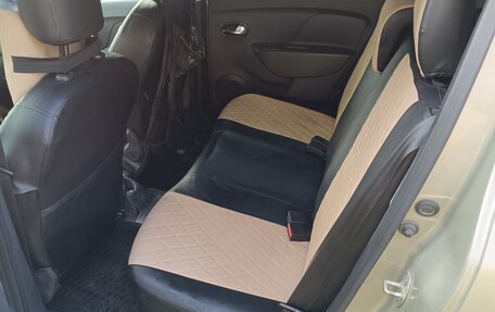 Renault Sandero II рестайлинг, 2018 год, 1 100 000 рублей, 13 фотография