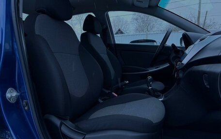 Hyundai Solaris II рестайлинг, 2013 год, 760 000 рублей, 8 фотография