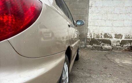 KIA Rio II, 2002 год, 200 000 рублей, 5 фотография