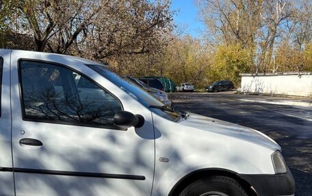 Renault Logan I, 2005 год, 265 000 рублей, 3 фотография