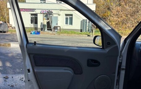 Renault Logan I, 2005 год, 265 000 рублей, 20 фотография