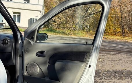 Renault Logan I, 2005 год, 265 000 рублей, 23 фотография