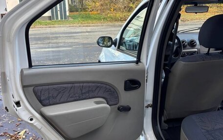 Renault Logan I, 2005 год, 265 000 рублей, 34 фотография