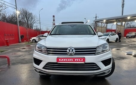 Volkswagen Touareg III, 2016 год, 3 100 000 рублей, 2 фотография