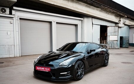 Nissan GT-R, 2012 год, 7 000 000 рублей, 2 фотография
