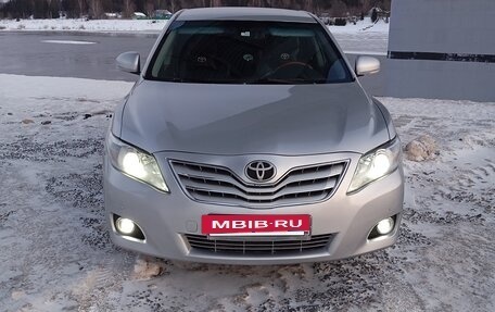 Toyota Camry, 2010 год, 1 240 000 рублей, 3 фотография
