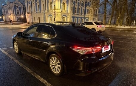 Toyota Camry, 2019 год, 2 400 000 рублей, 7 фотография