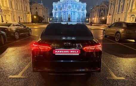 Toyota Camry, 2019 год, 2 400 000 рублей, 6 фотография