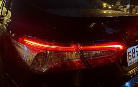 Toyota Camry, 2019 год, 2 400 000 рублей, 20 фотография