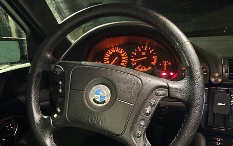 BMW 5 серия, 1998 год, 550 000 рублей, 13 фотография