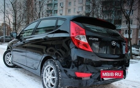 Hyundai Solaris II рестайлинг, 2013 год, 1 080 000 рублей, 6 фотография