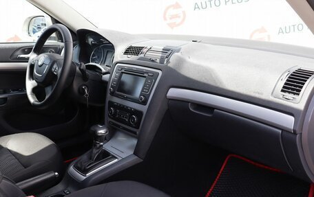 Skoda Octavia, 2011 год, 880 000 рублей, 9 фотография